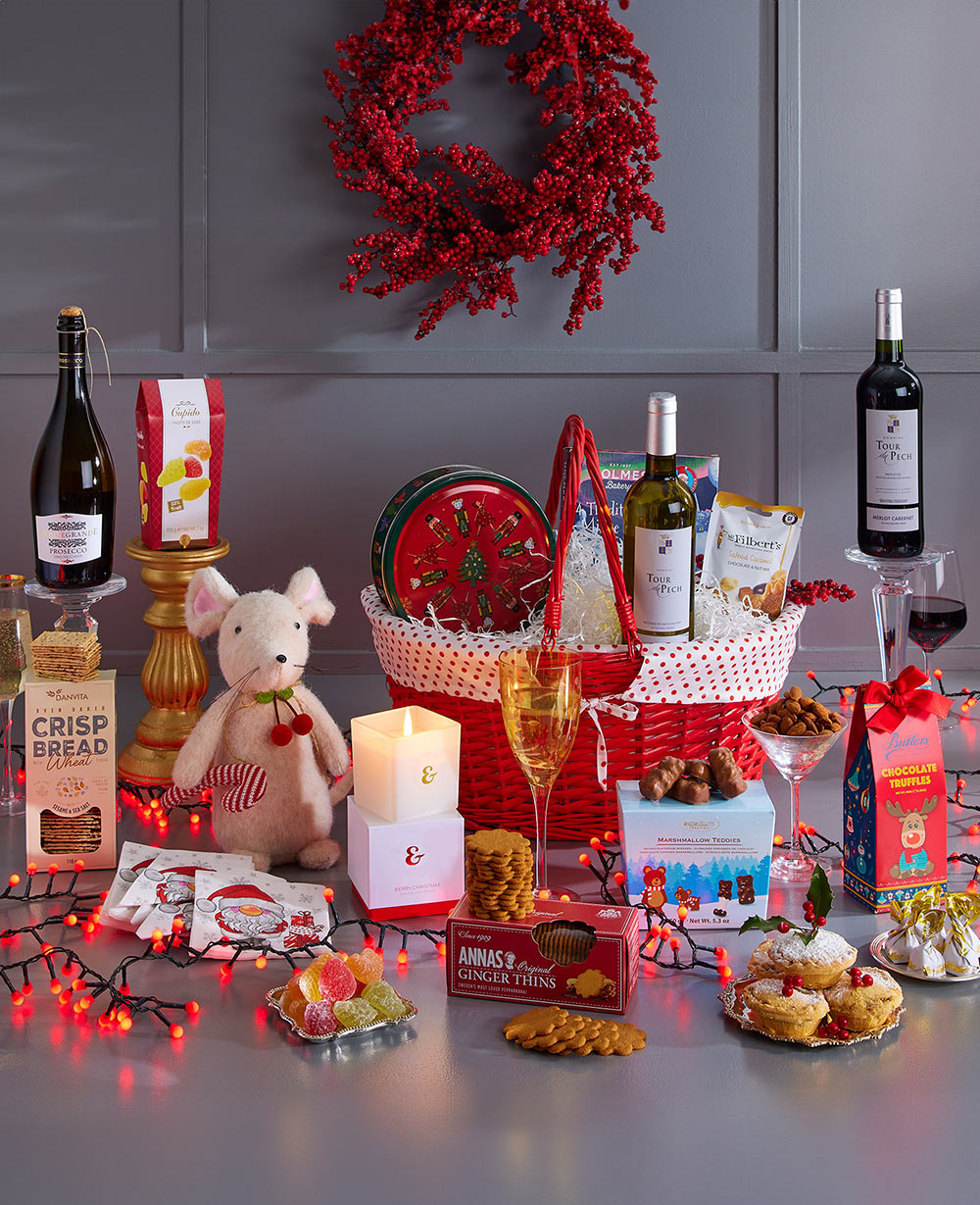 Christmas All Wrapped Up Gift Basket<br/>(Corporate Gifts) Christmas All Wrapped Up Gift Basket<br/>(Corporate Gifts)