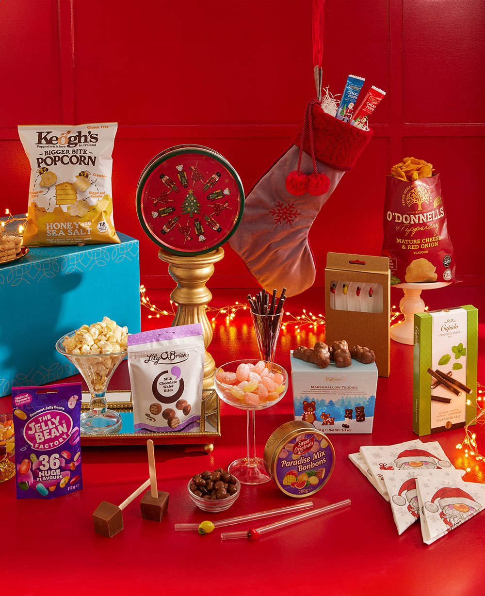 Festive Temptations Gift Box<br/>(Corporate Gifts) Festive Temptations Gift Box<br/>(Corporate Gifts)